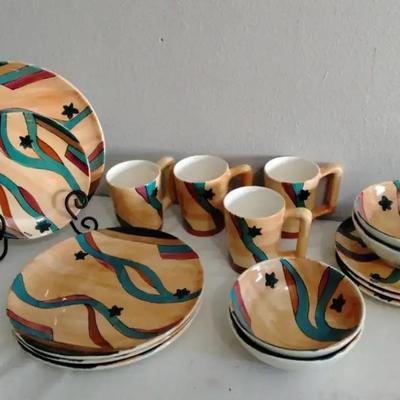Hand-Painted Southwestern Pottery Dinnerware Set – Signed Santa Fe Artisan – 18 Pieces