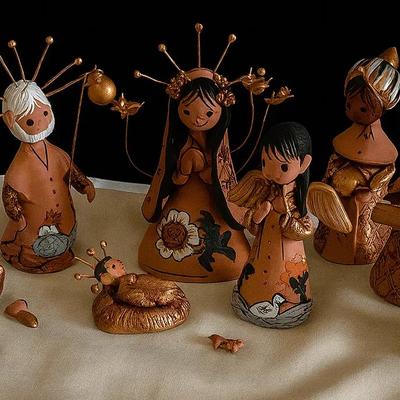 Handcrafted Wood & Clay Peruvian Nativity Set – 9-Piece Folk Art Scene with Gold Accents Peruvian