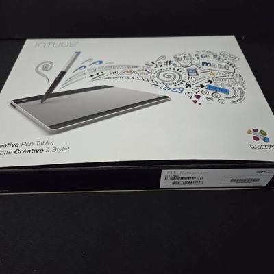 Wacom Intuos Creative Pen Tablet – Model CTH-480, Small – Digital Art & Design Tablet in Box