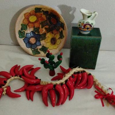Signed Dolores Porras Mexican Pottery Bowl & Chili Ristra Décor *