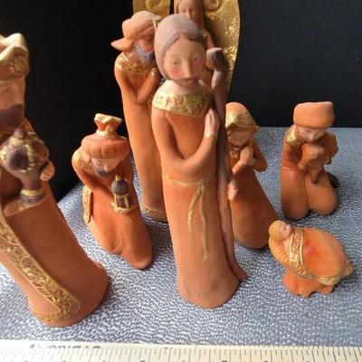 Terracotta Nativity Set with Gold Accents – 8-Piece Handcrafted Style Christmas Figures