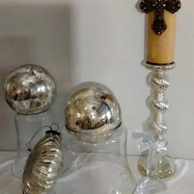 Art Glass Decor Lot – Vases, Candleholders, & Ornaments *