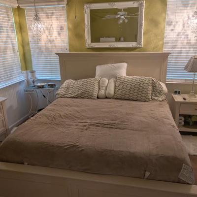 Sale Photo Thumbnail #125