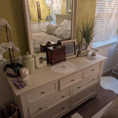 Sale Photo Thumbnail #123