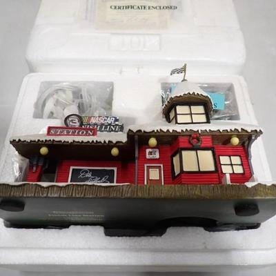 Sale Photo Thumbnail #34