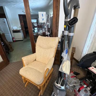 Shark Navigator Lift-Away upright vacuum cleaner
