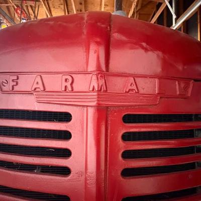 International Harvester Super C Tractor