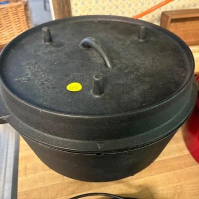 cast iron dutch oven