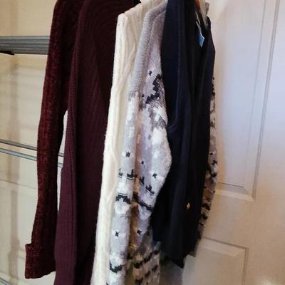 Cozy Sweaters, Banana Republic, Abercrombie & Fitch, Women's Size Small