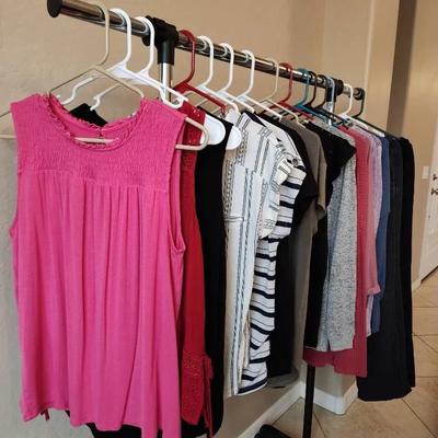 Women's Tops, Size Medium (15 Total), All Seasons, Tanks, Long & Short Sleeves & Pants 
