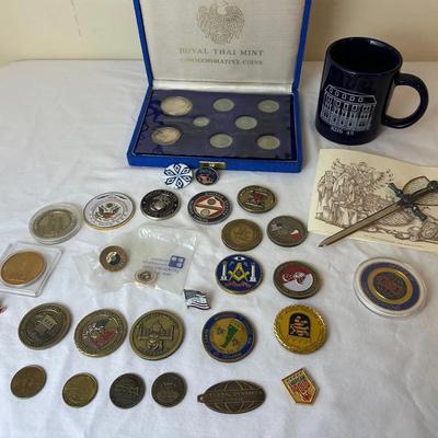 Royal Thai Mint Commemorative Coin Set And Challenge Coins