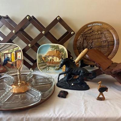 Vintage Chalkware And Decor 