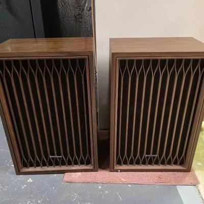 Kenwood Wooden Speakers