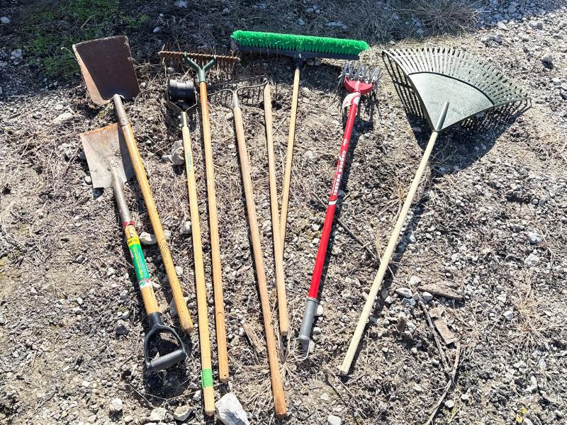 Sale Photo Thumbnail #3