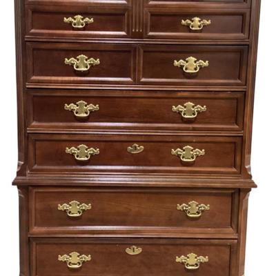 Sale Photo Thumbnail #576