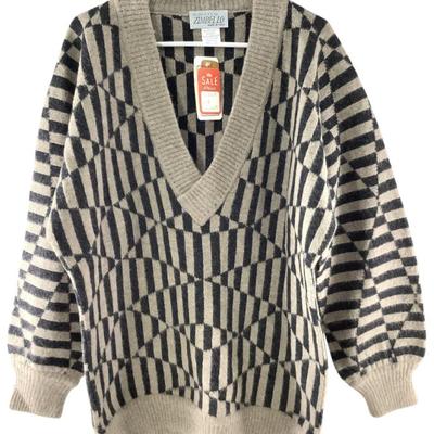 Sale Photo Thumbnail #767