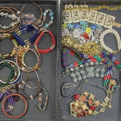 Sale Photo Thumbnail #780