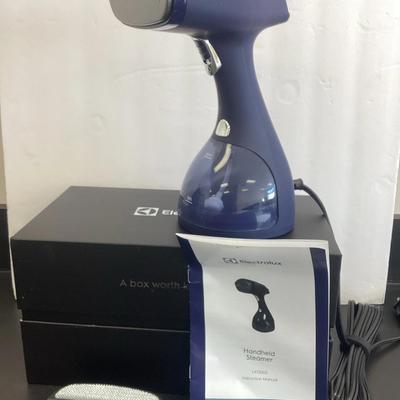 Electrolux Handheld Steamer 