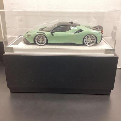 Model Merit Ferrari SF9012 1:18 Scale #2