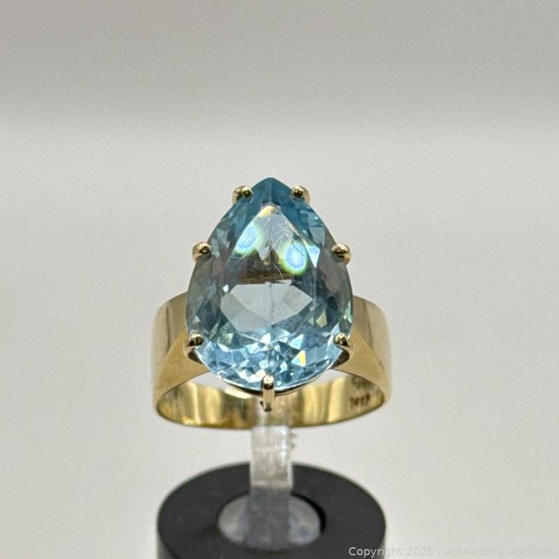 Sale Photo Thumbnail #15