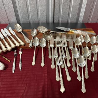 Vintage 1847 Rogers Bros. silver-plated serving set