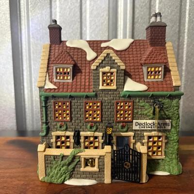 “Heritage Village Collection” 
Dickens 
Village Series- “Dedlock Arms”