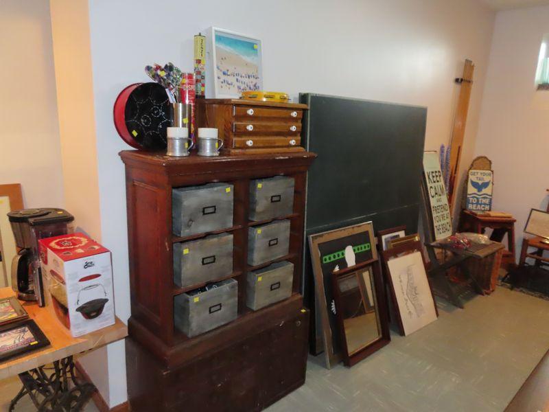 Sale Photo Thumbnail #221