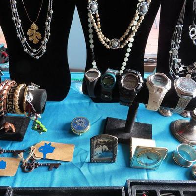 Sale Photo Thumbnail #9