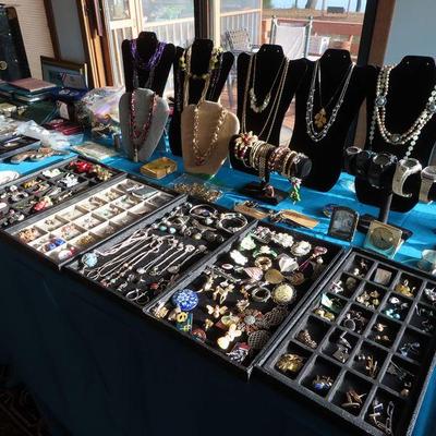 Sale Photo Thumbnail #3