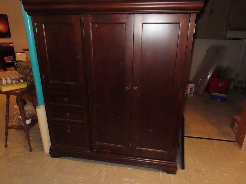 Sale Photo Thumbnail #234