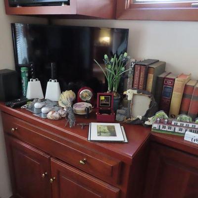 Sale Photo Thumbnail #186