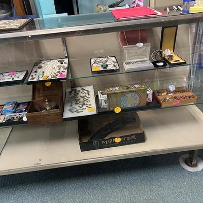 Sale Photo Thumbnail #38