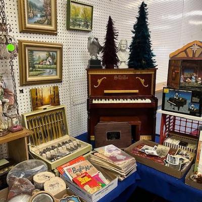 Sale Photo Thumbnail #11