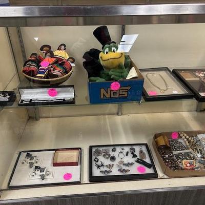 Sale Photo Thumbnail #37