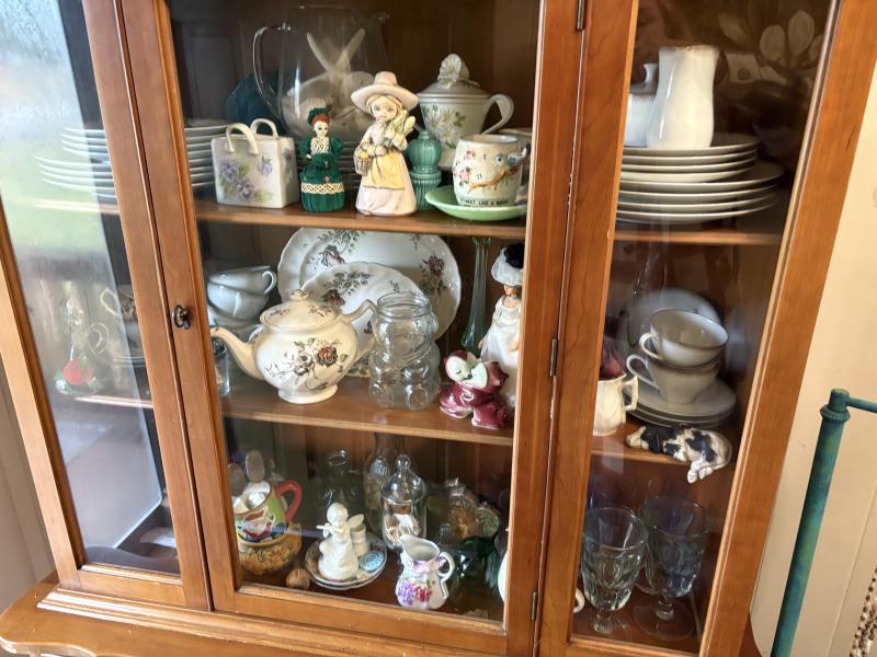 Sale Photo Thumbnail #3