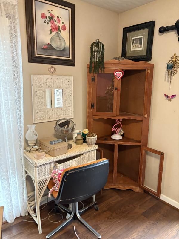 Sale Photo Thumbnail #7