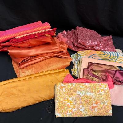 283: Fashion Coral/ Orange Fabric Remnants 