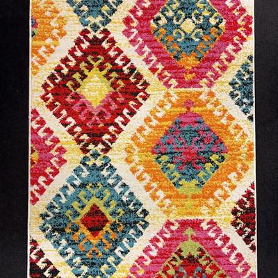 300: Bonita Colorful Geometric Area Rug – 33½” x 5’2”