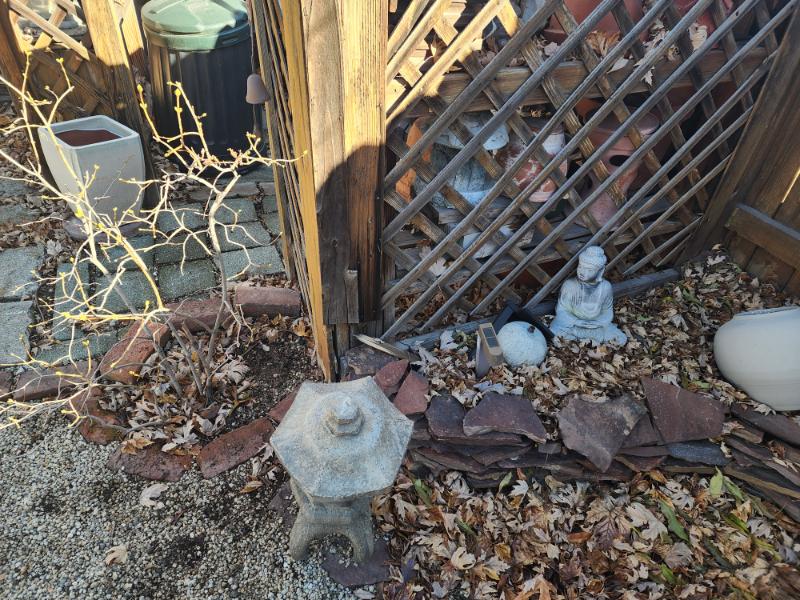 Sale Photo Thumbnail #128