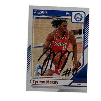 Lot 009   
Tyrese Maxey, Philadelphia 76ers Panini #192 Signed Basketball Card