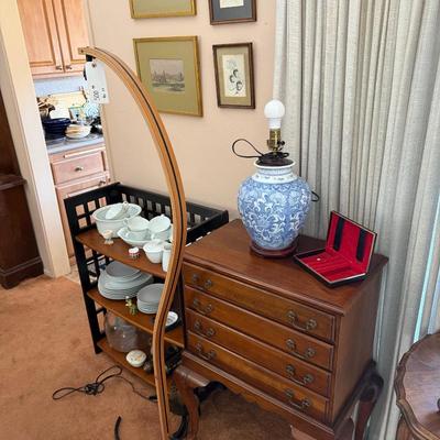 Sale Photo Thumbnail #141