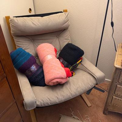 Sale Photo Thumbnail #322