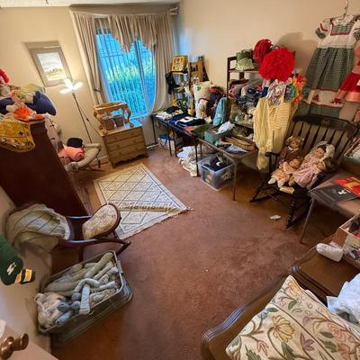 Sale Photo Thumbnail #273