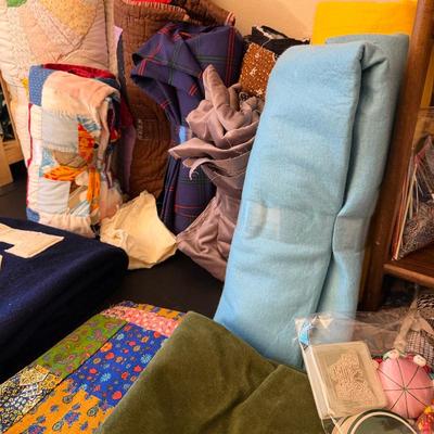 Sale Photo Thumbnail #305