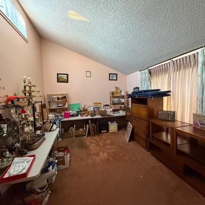 Sale Photo Thumbnail #203