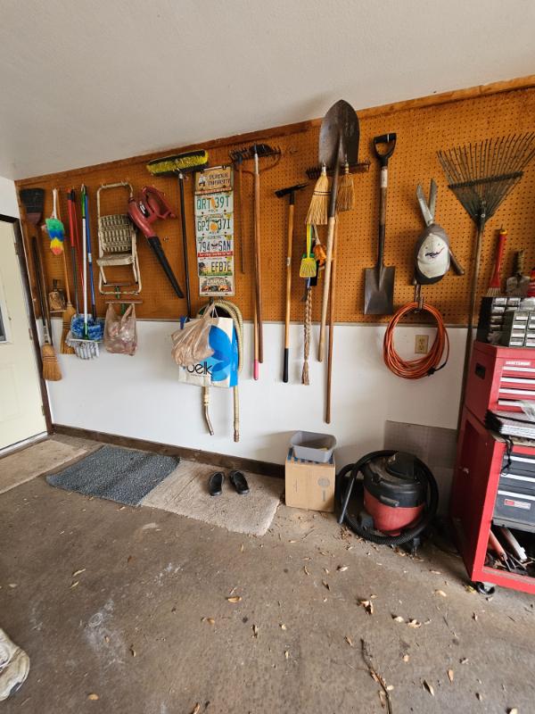 Sale Photo Thumbnail #20