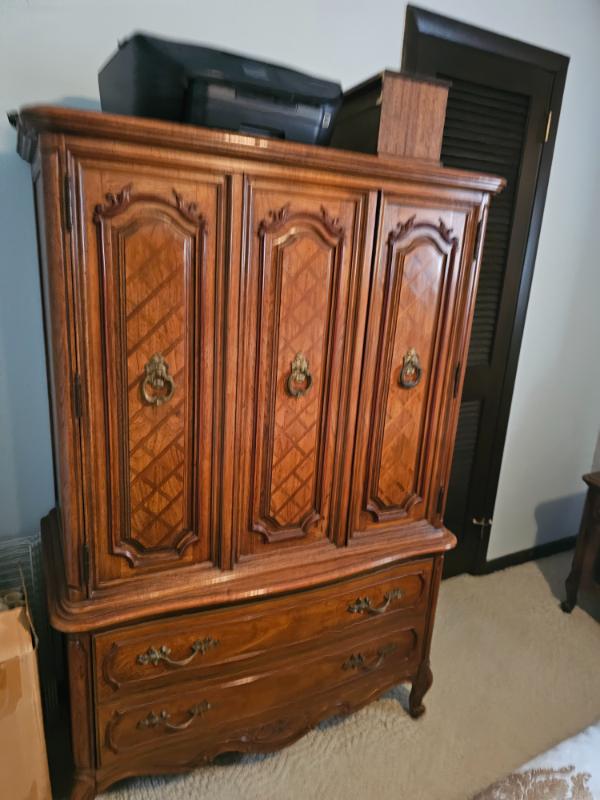 Sale Photo Thumbnail #25