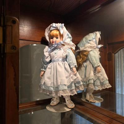 Sale Photo Thumbnail #38: Vintage porcelain doll