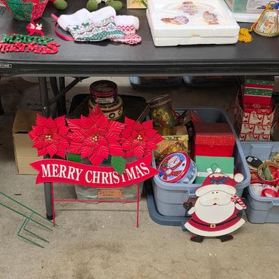 Sale Photo Thumbnail #33: Christmas decorations