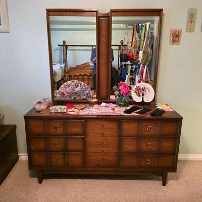 Sale Photo Thumbnail #93: Mid century modern dresser with mirror